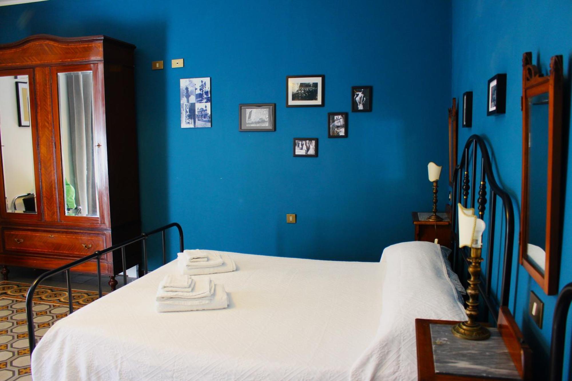 La Via Delle Biciclette Bed & Breakfast Palermo Bagian luar foto