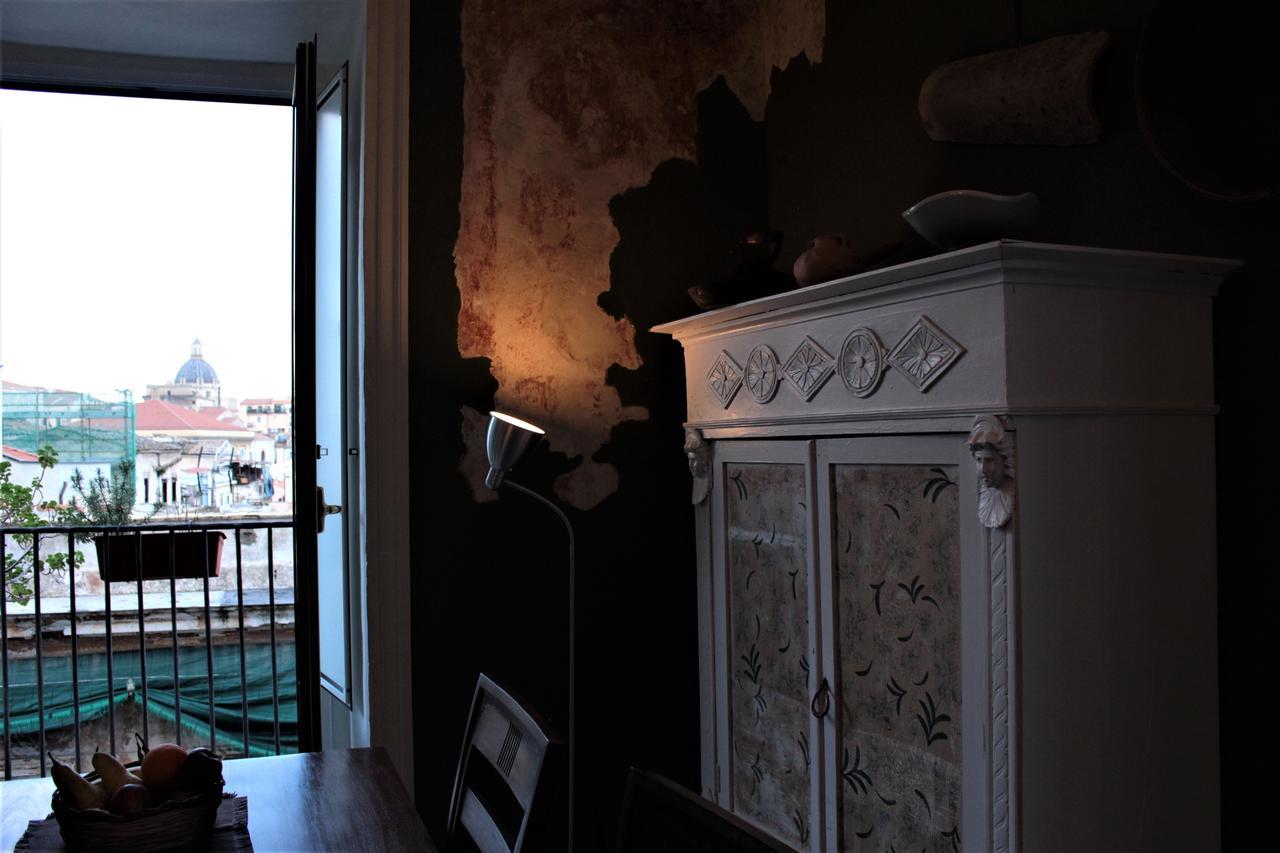 La Via Delle Biciclette Bed & Breakfast Palermo Bagian luar foto